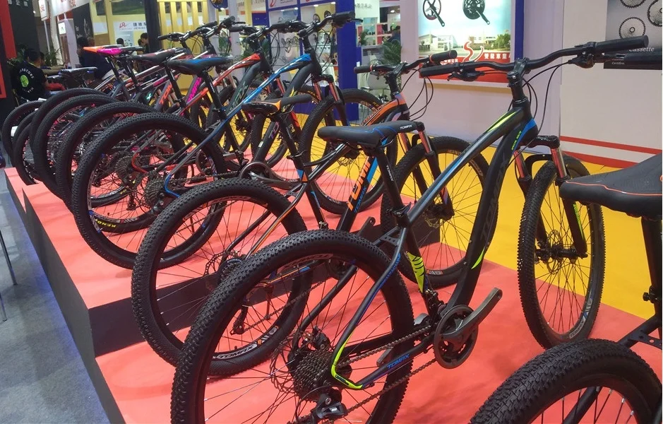 26-Inch Steel Mountain Bike with 21 Speed Gears Price for MTB Wheel Size