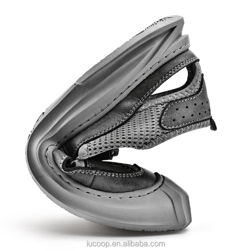 Flexible anti-slip bottom new design breathable light weight summer sandals for men OEM casual shoes