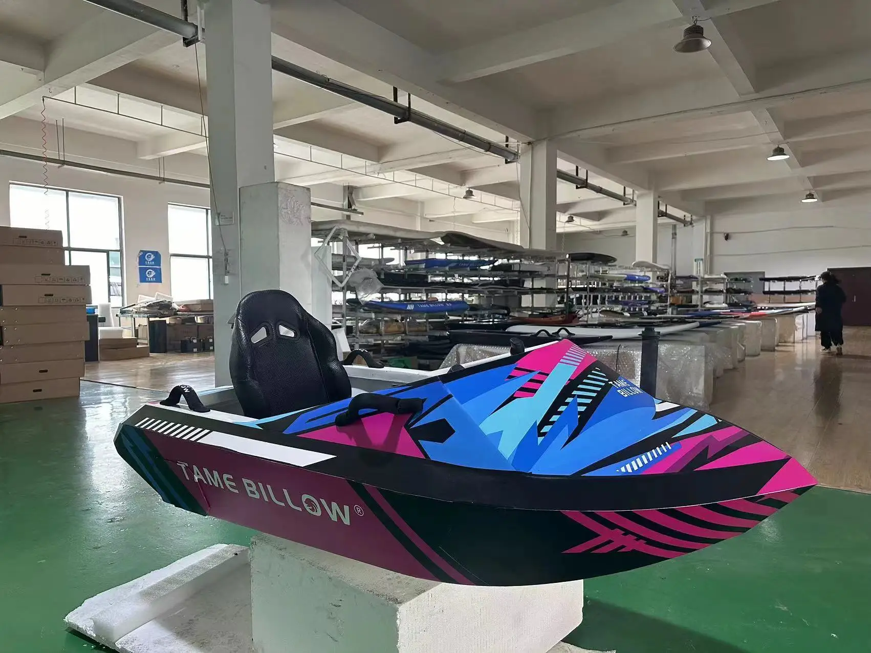 30KW Jet Boat Electric Karting Boat TAME BILLOW Powerful Boat for Rental Business
