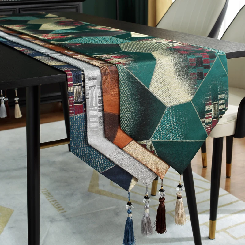 Wholesale Simple Luxury European Diamond Striped Fashion Cloth Table Runner