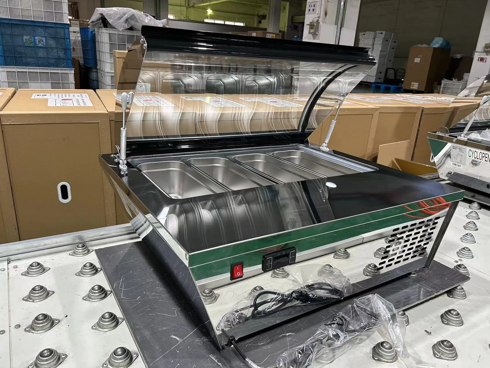 Factory price 75L Commercial Ice Cream Fridge Display Freezer Showcase With Pan