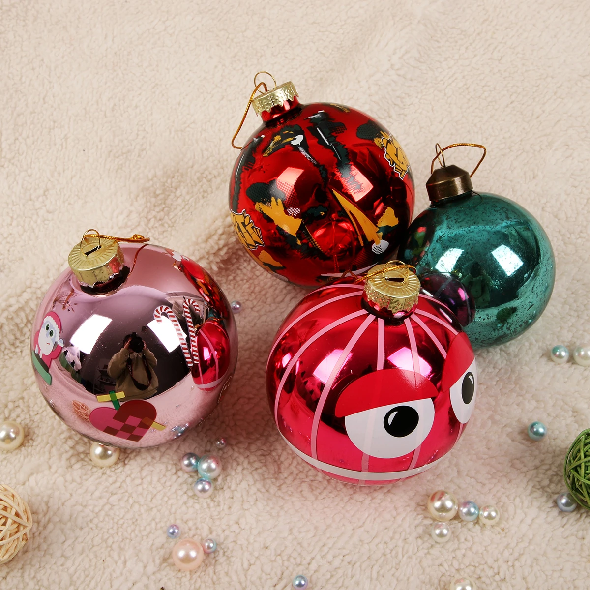 Wholesale Red Glass Christmas Painted Ornament Hanging Ball for Home Decoration