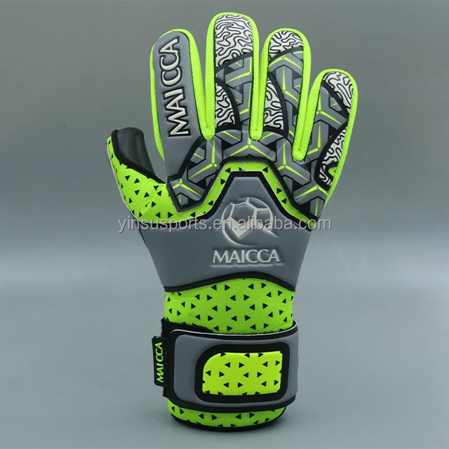 Custom Soccer Goalkeeper Gloves Design/Logo Your Own Sports Soccer Adults Professional Goalkeeper gloves For Football