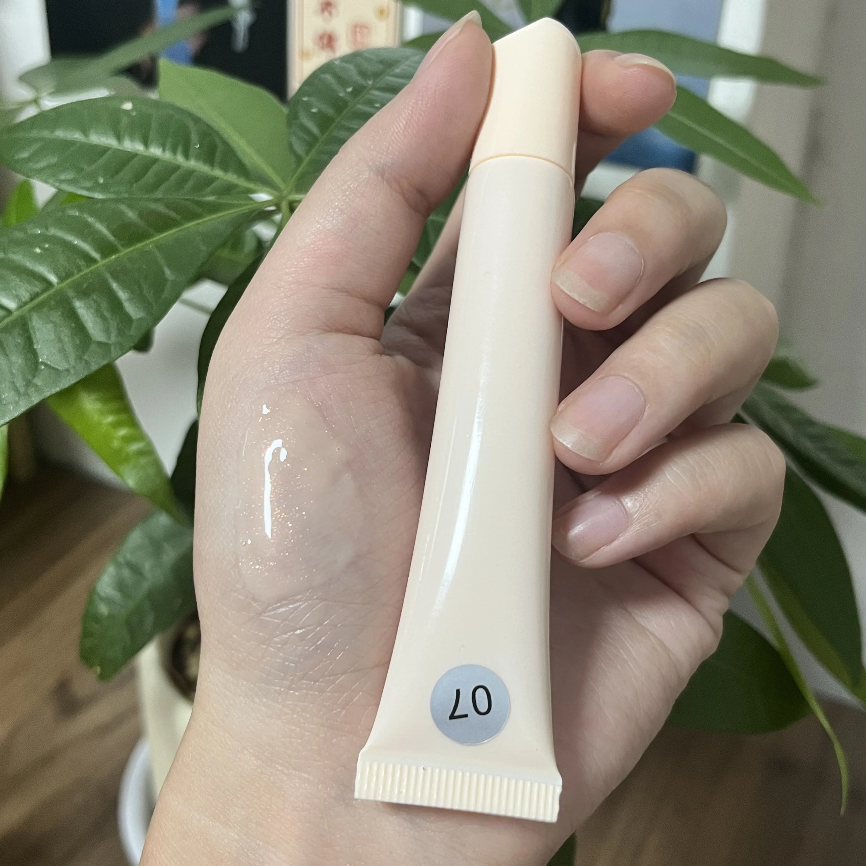 High Pigmented 8 Colors Wholesale Cosmetics Shiny Liquid Lip Gloss Waterproof Moisturizing Lipgloss Makeup