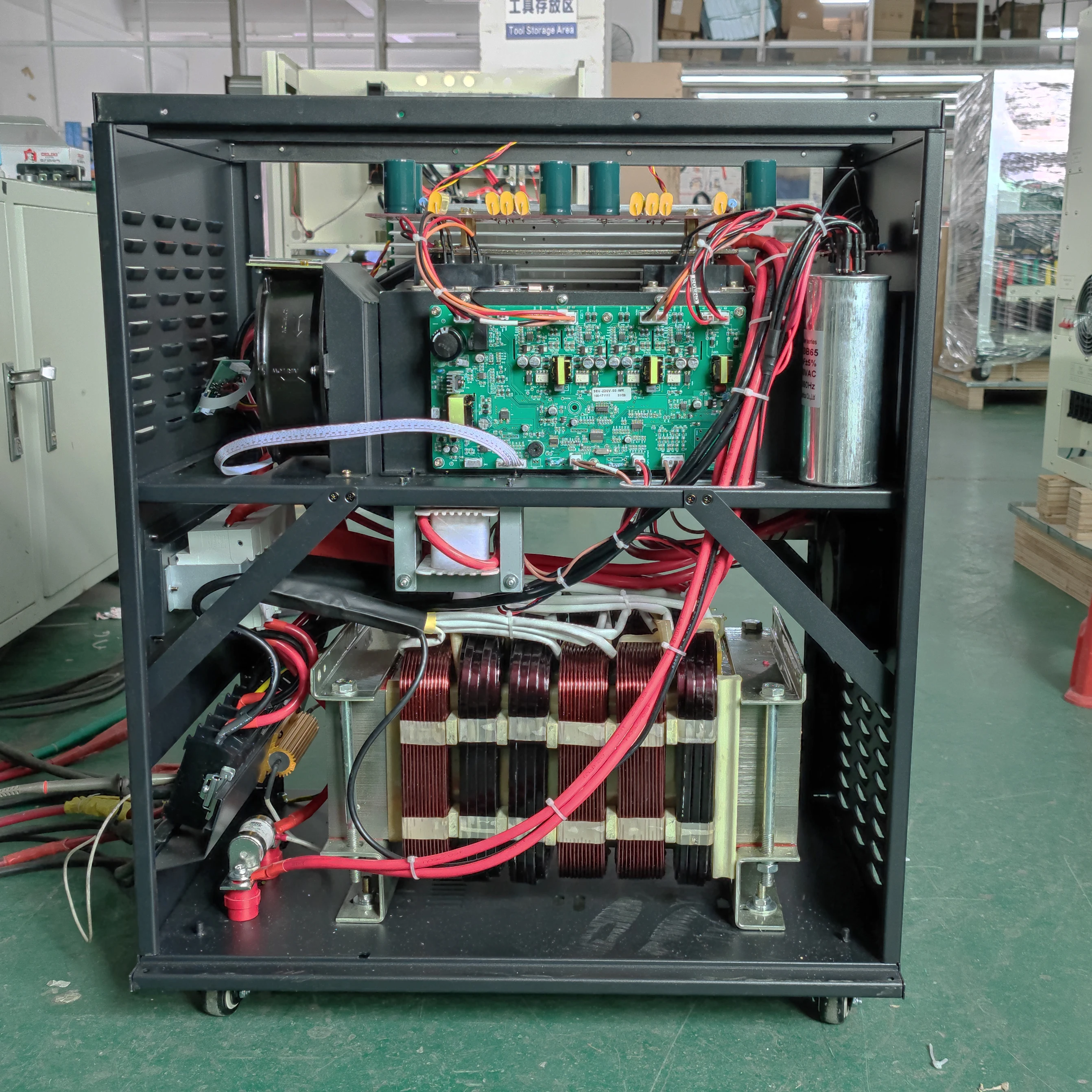 Chinese factory 10kw off grid hybrid 10kva single phase solar inverter