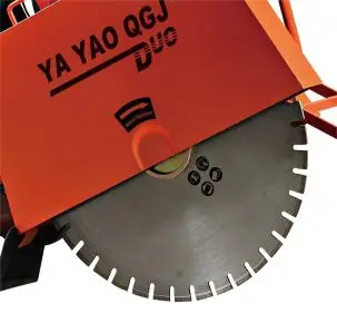 Concrete Cutter Machine Efficient Concrete Saw Cutter for road blade size 35-65cm with power trowel stock