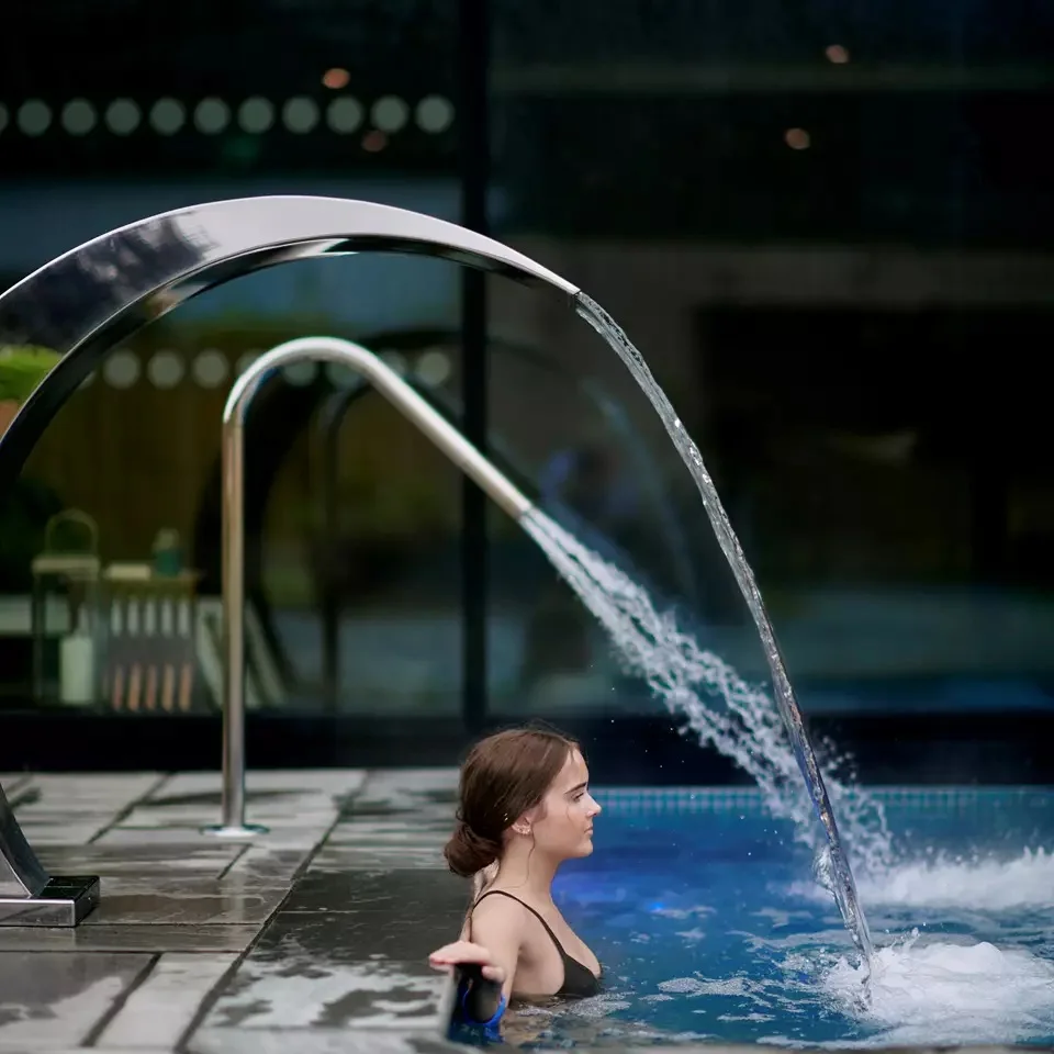 Water Fountain Stainless Steel Outdoor Garden Pool Waterfall Shower SPA Massage Equipment