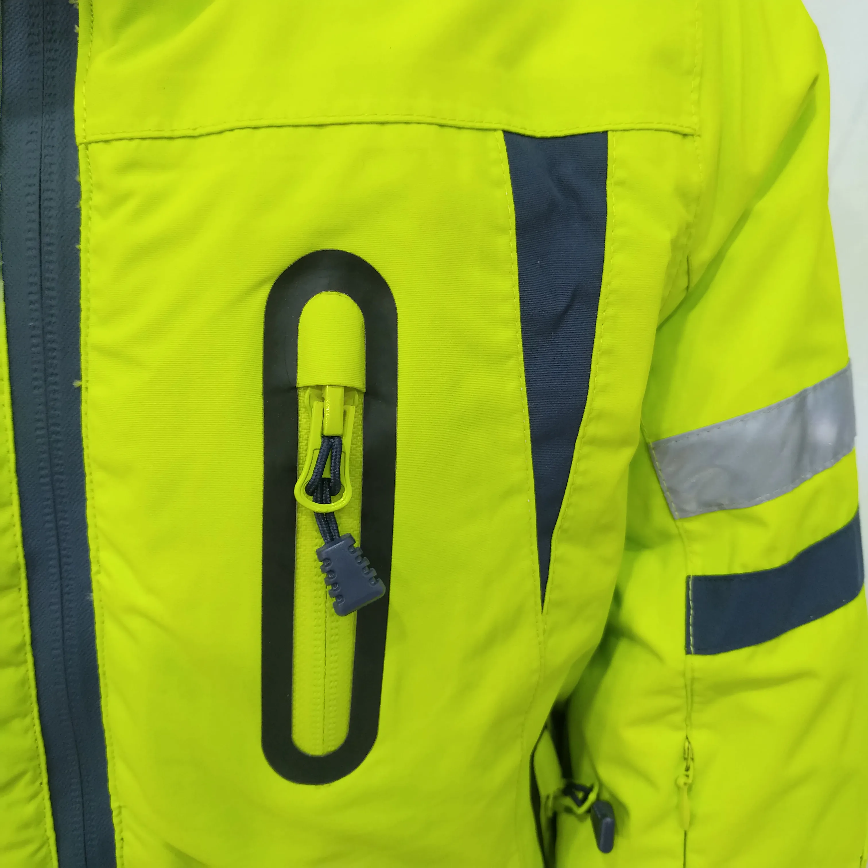 Premier high quality winter kid ski wear with detachable hood waterproof windproof kid ski jacket outdoor for boy