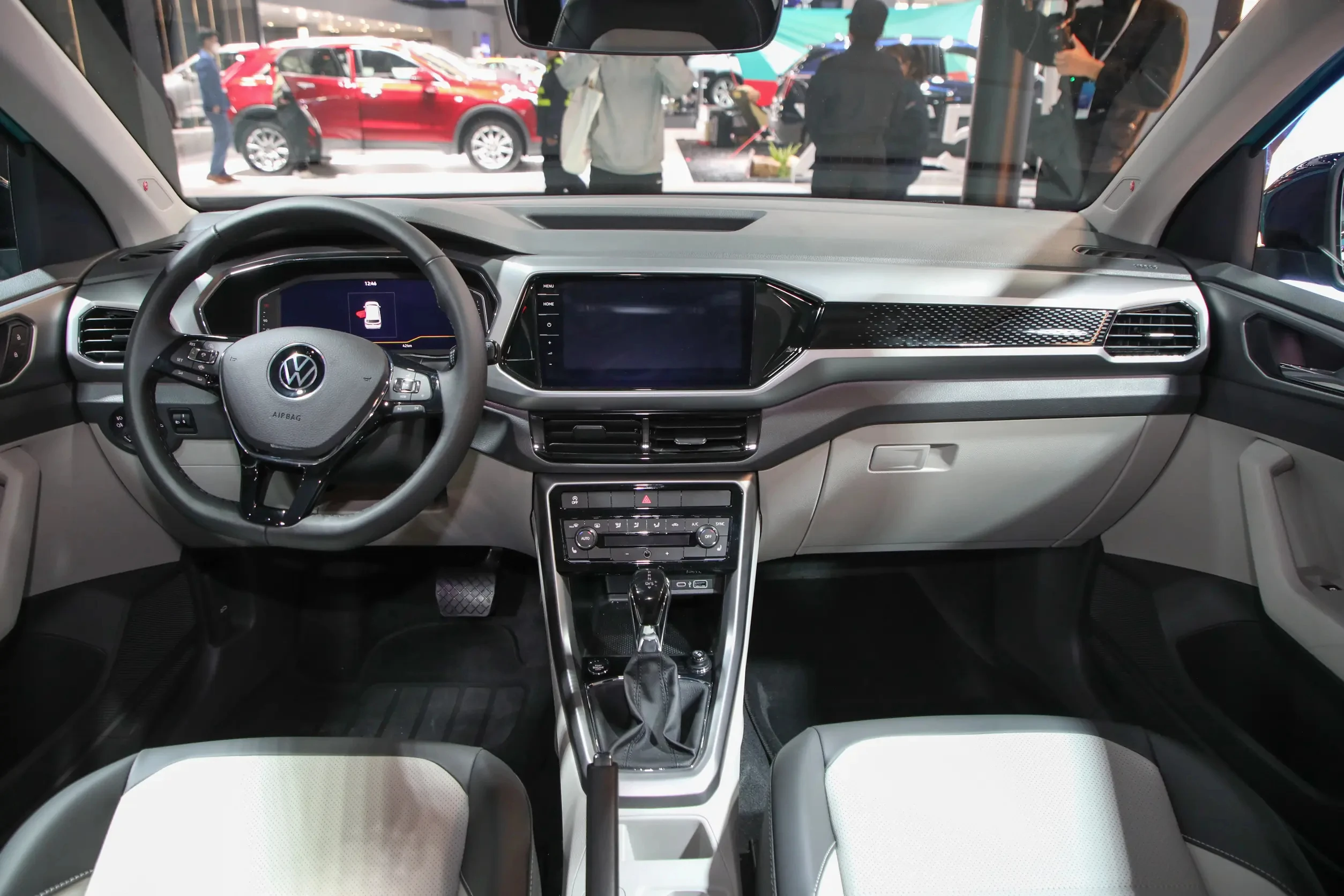 2024 недорогие новые автомобили для Volkswagen T-Cross 1.5l/300tsi Dsg Удобные 5 двери мест Lhd маленький внедорожник семья низкая цена Vw