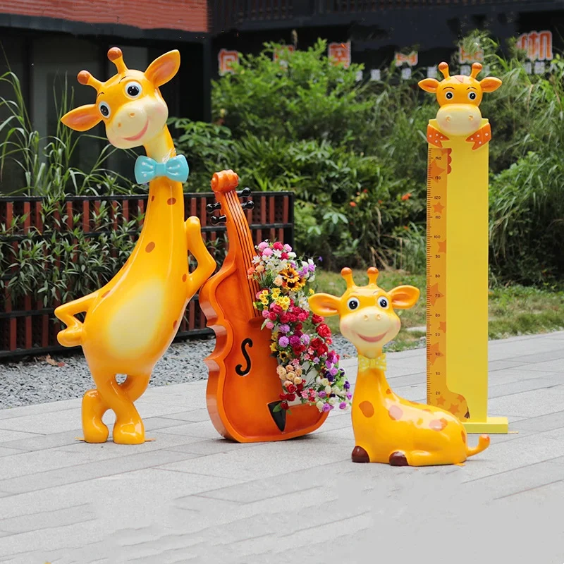 Cartoon Giraffe Frp Sculpture Outdoor Garden Landscape Shopping Mall Community Attractions Photo Sculpture Decoration
