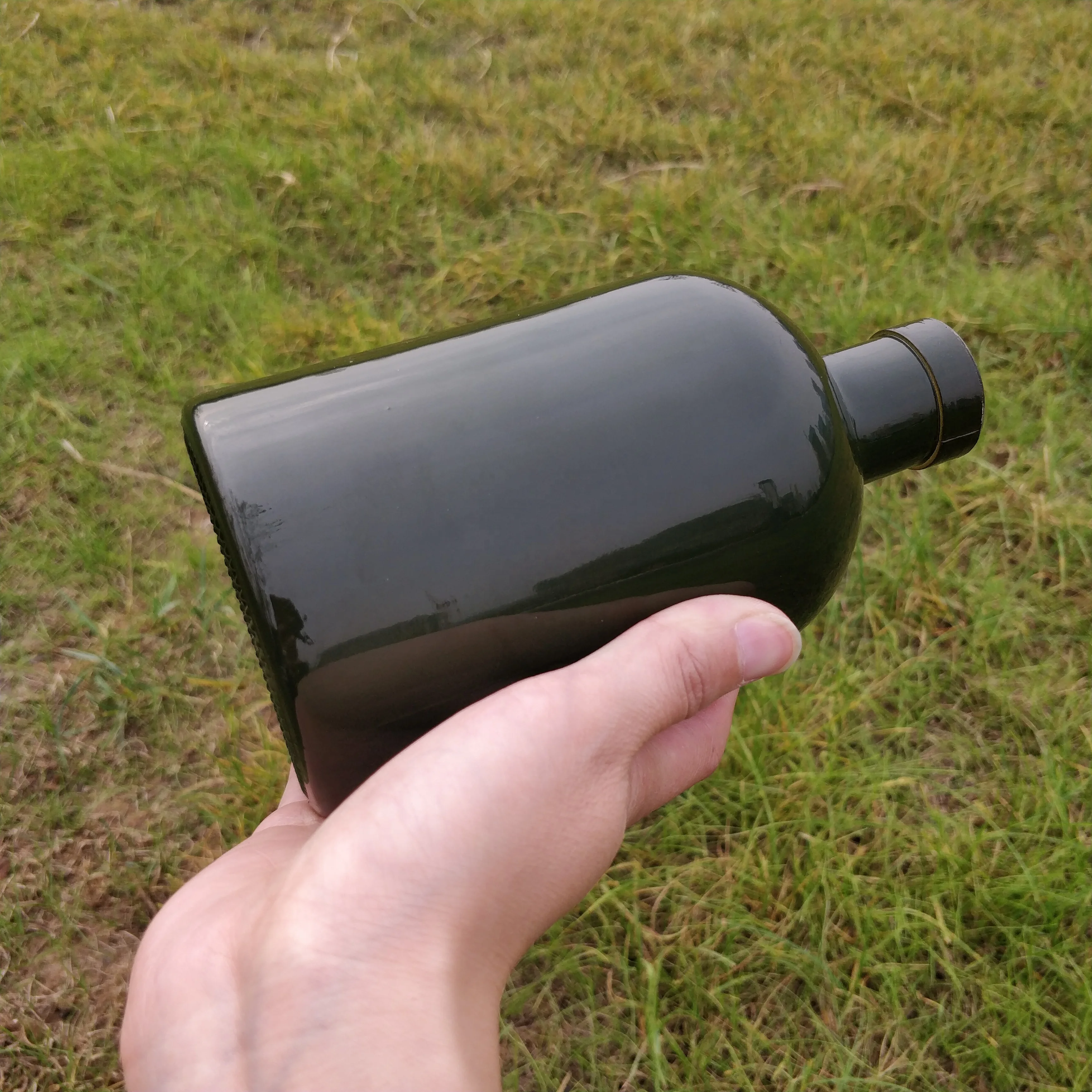 RSG ликер Бутылка круглая форма армейский зеленый покрытием 50cl Текила бутылка 700 мл Джин цветные стеклянные бутылки