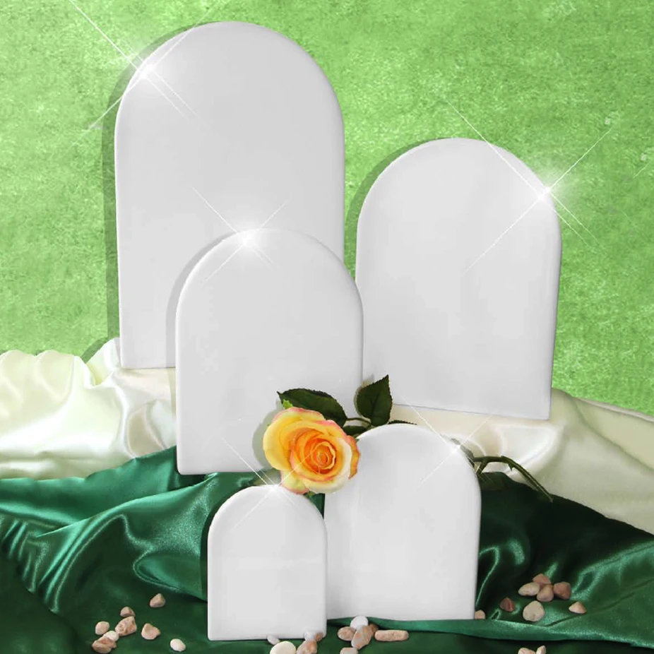 
PORCELAIN DOMED PLAQUE Italian production 