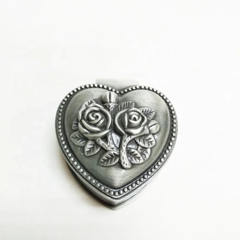 Pretty rose heart-shaped metal jewelry box in pewter plated