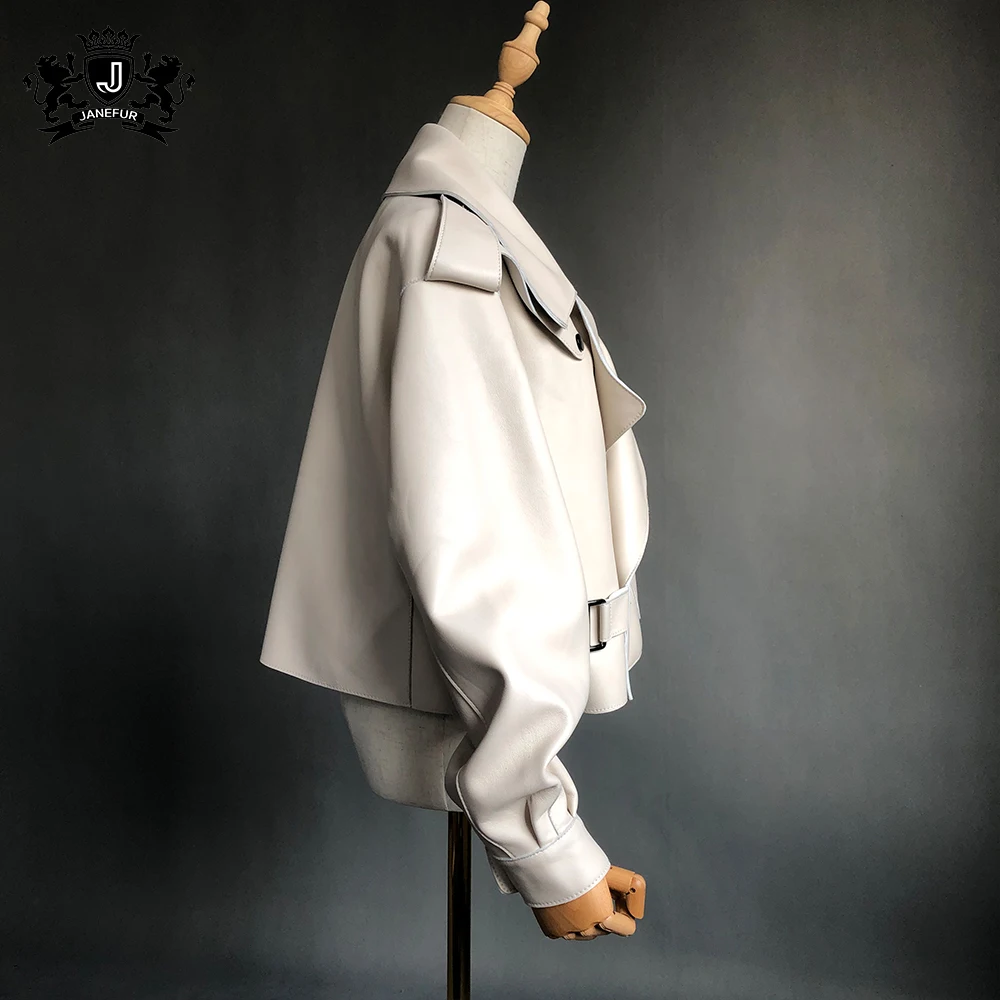 2021 New Design Fashion Slim Sheepskin Short Women Leather Coat Women Coats