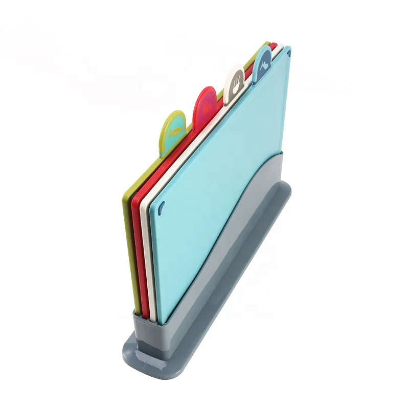 Hot Selling dishwasher safe BPA Free Non slip 4 pcs colorful plastic kitchen Chopping Board Set with Index and Draining Holder
