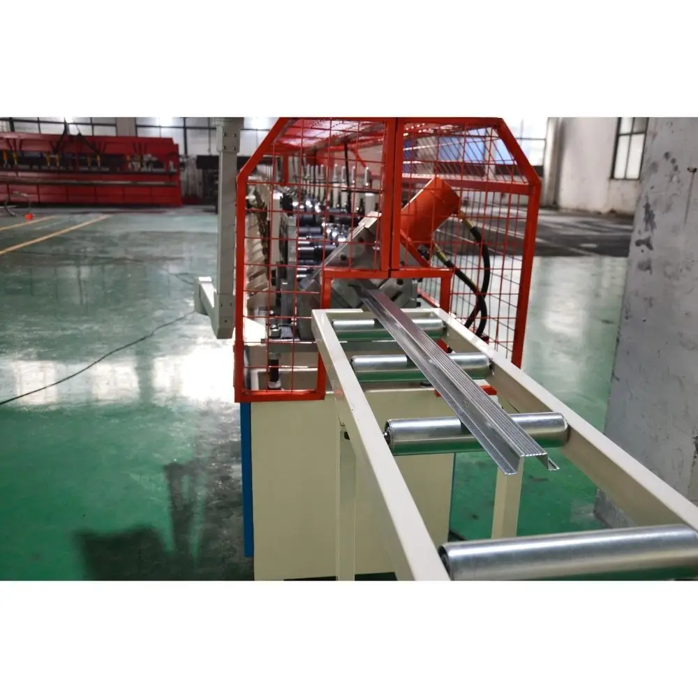 61*22mm Drywall Suspended Ceiling Omega Profile Making Machine Top Ceiling Hat Roll Forming Machine