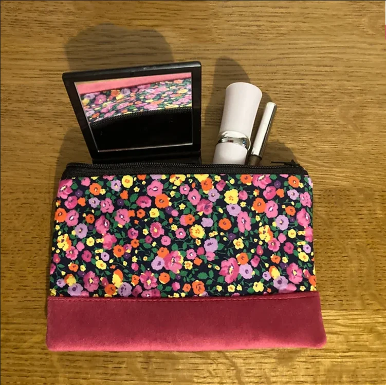 Popular mini flower makeup bags velvet cosmetic brush bag cotton sanitary pouch fashion coin purse for girl