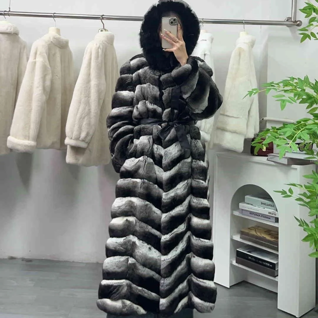 Wholesale natural color Luxury women Chinchilla fur coat warming real chinchilla fur coat