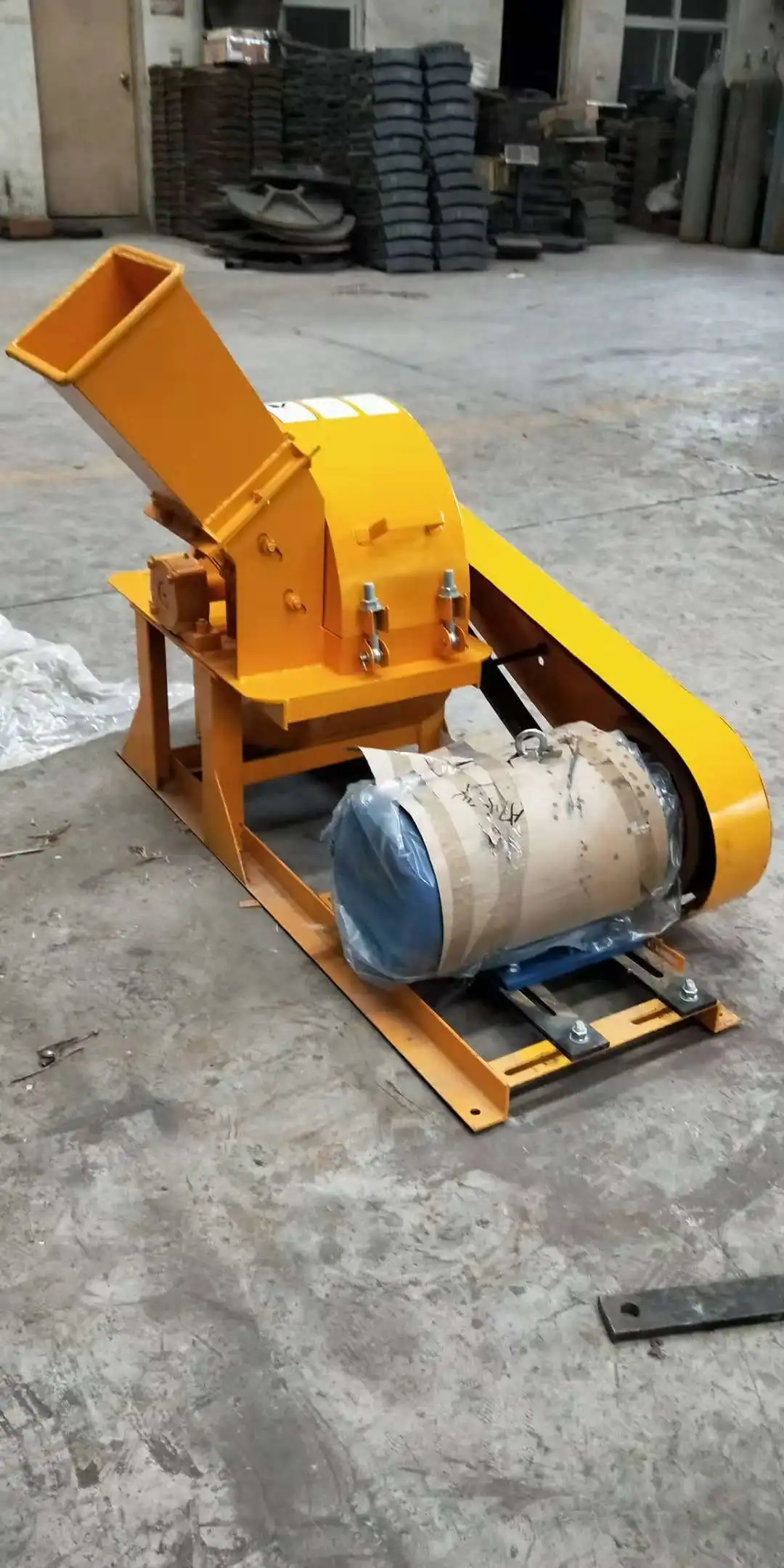 Automatic wood hammer mill machine small crusher for wood sawdust HJ-MX500