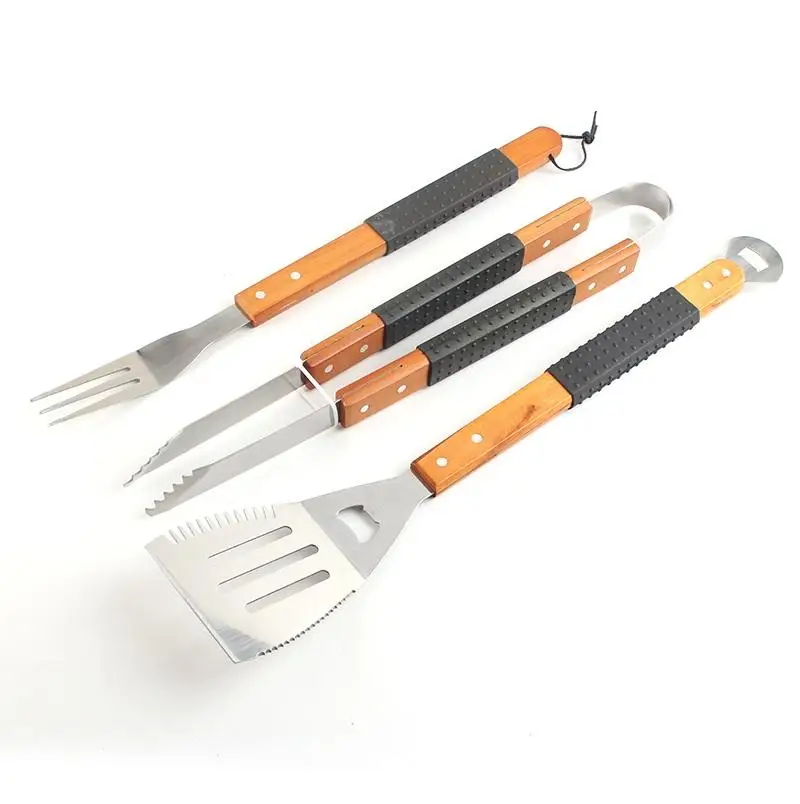 Rubber protecting long wood handle bbq grill atm fork