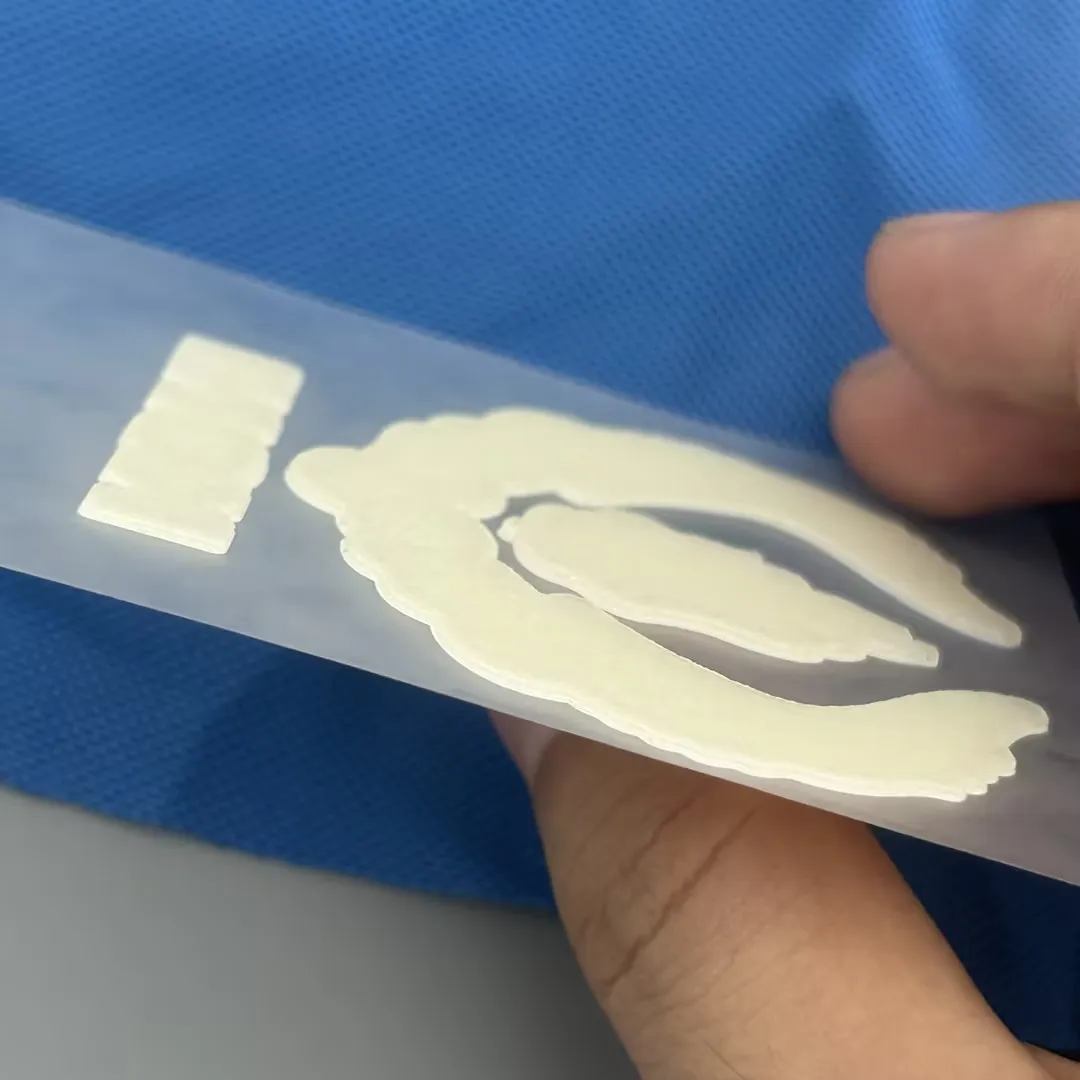 Custom reflective siver bee design Heat Transfer 3d Silicone Logo Heat Transfer Vinyl heat Transfer Stickers For Clothes