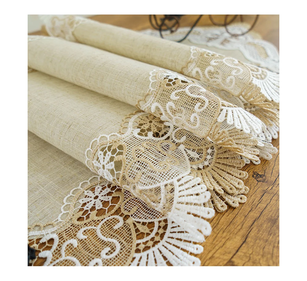 Factory polyester lace table cloth for wedding beautiful velvet fashion tablecloth