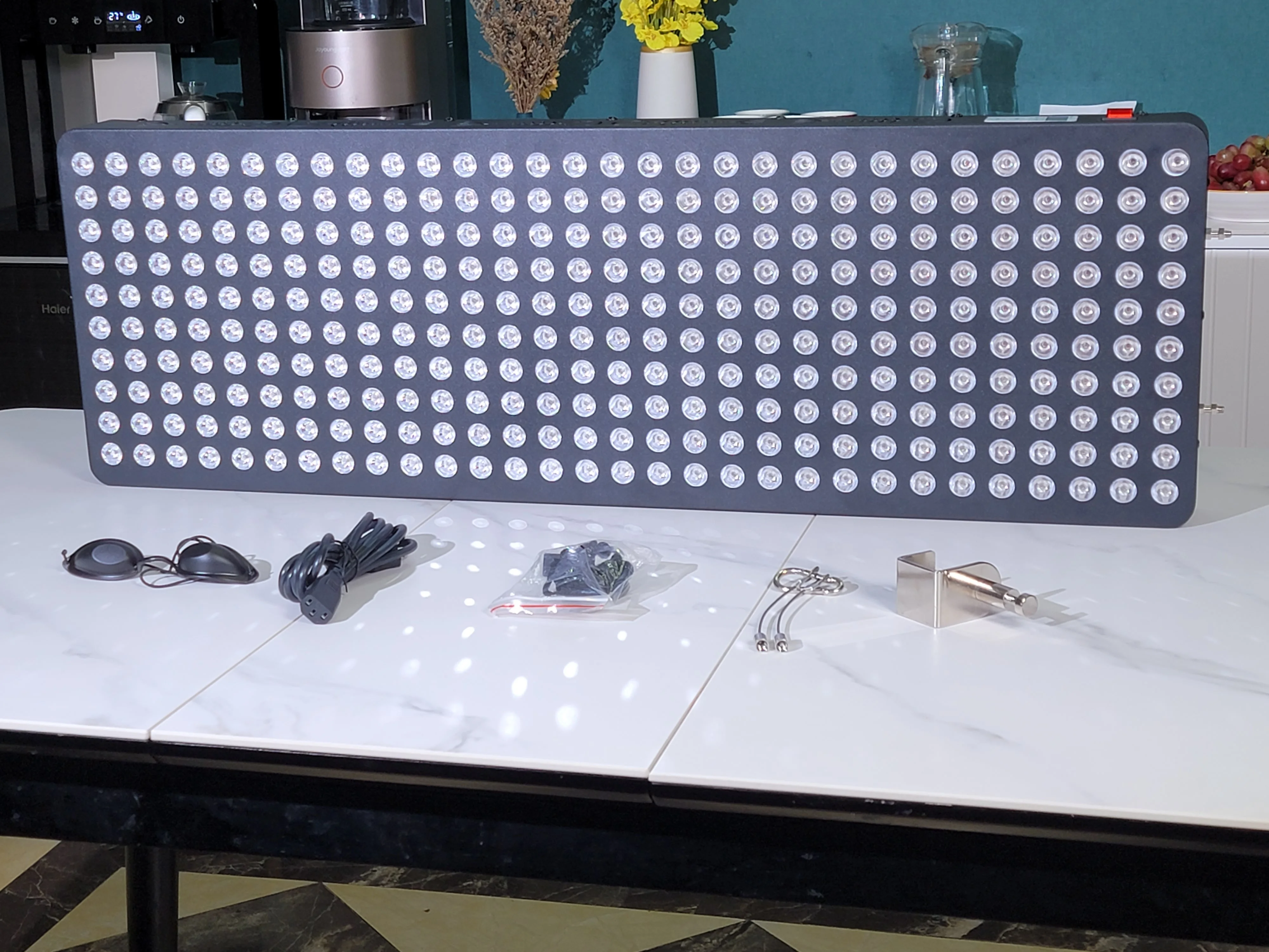 LXR Newest Product Oem 1500w Led Red Light Therapy Intelligent Timing Control Wrinkle Device