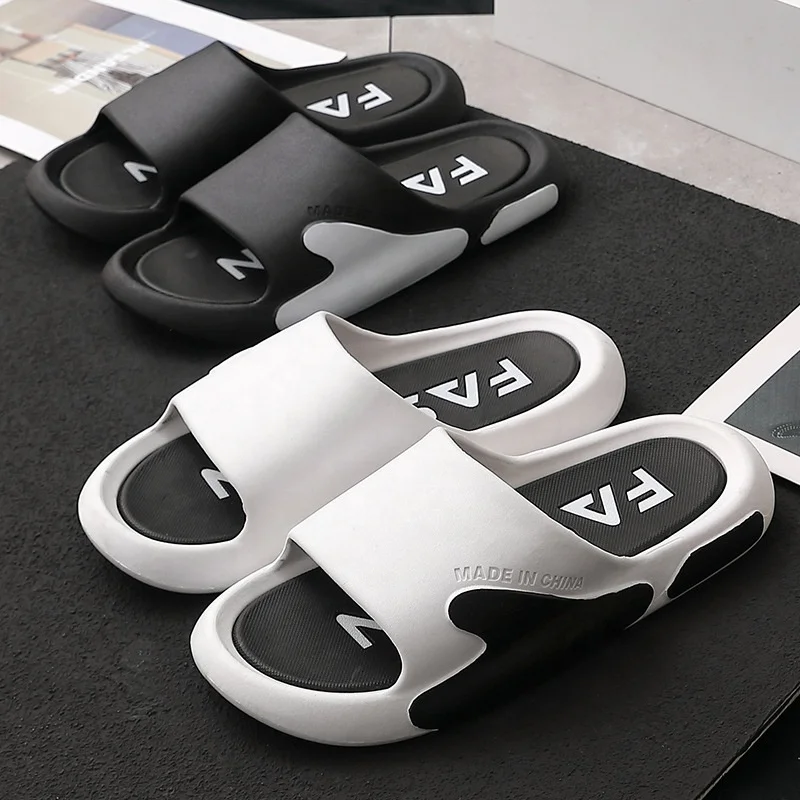 Hot Selling Products 2023 Summer Wholesale Outdoor Beach Slippers Summer Sport Men Casual Pvc Slide Slippers