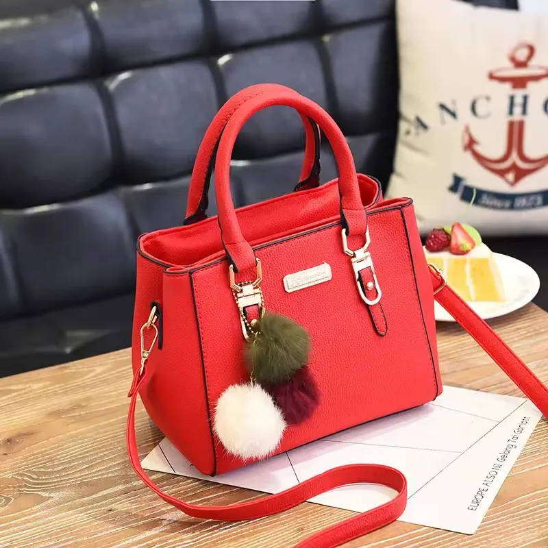 2024 Newest leather shoulder bags trendy fashion latest luxury bags ladies handbags for women