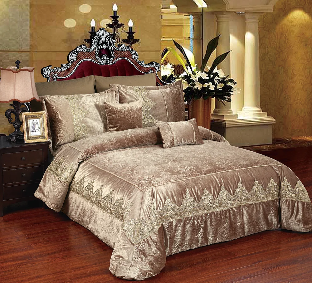 Wholesale Microfiber embroidery quilted velvet emboss fabric king size bedspreads bedspread coverlets