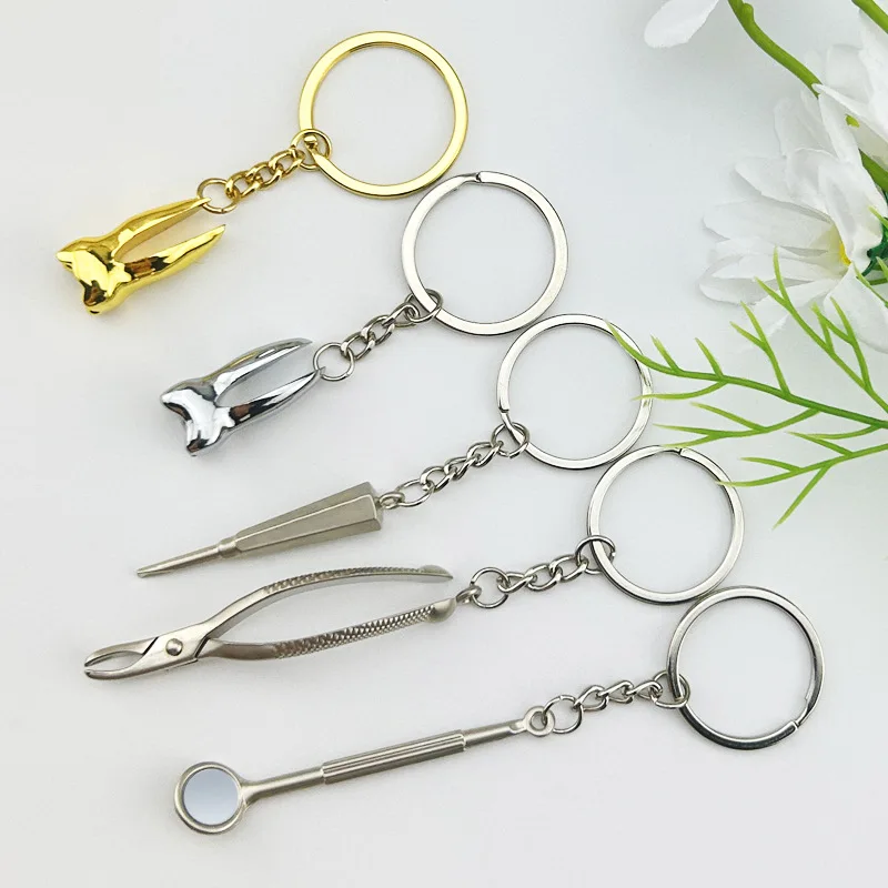 Tooth Keychain Dentist Tool Metal key chain dentists Dental Hospital Clinic Giveaway Gift Cartoon Smiling Teeth keyring Key Ring