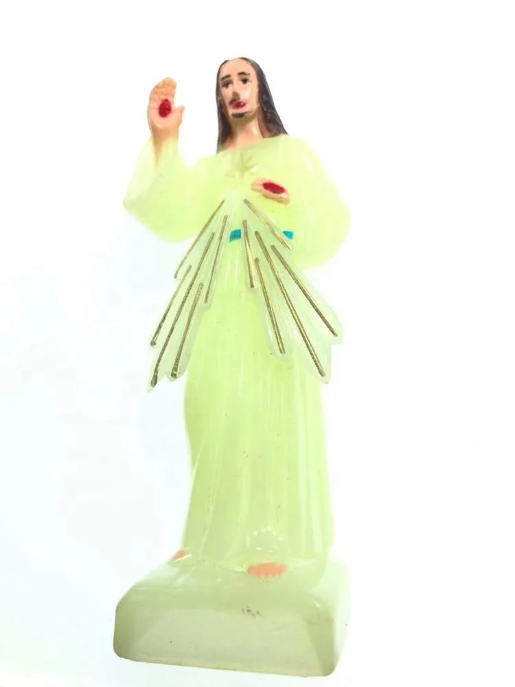 10,5 см маленькая пластиковая светящаяся в темноте Люминесцентная Статуя Иисуса религиозная статуя пластиковая ручная работа