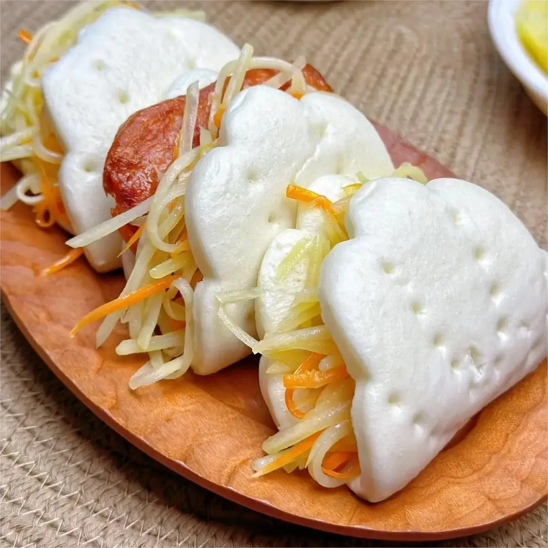 Restaurant Grain Snacks Freeze Food Chinese Frozen Food Folded Gua Bao Frozen Steamed Buns Series Lotus Leaf Bun