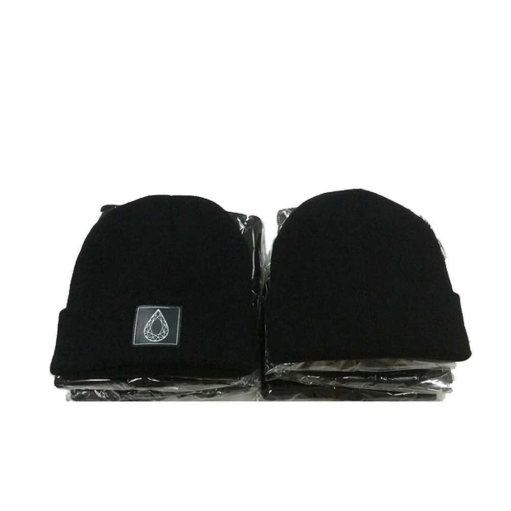 Custom Designer Unisex Sports Beanies Knitted Hat Embroidered Letters Logo Rubber/PU Leather Badge Patch Outdoor Fishing Cycling