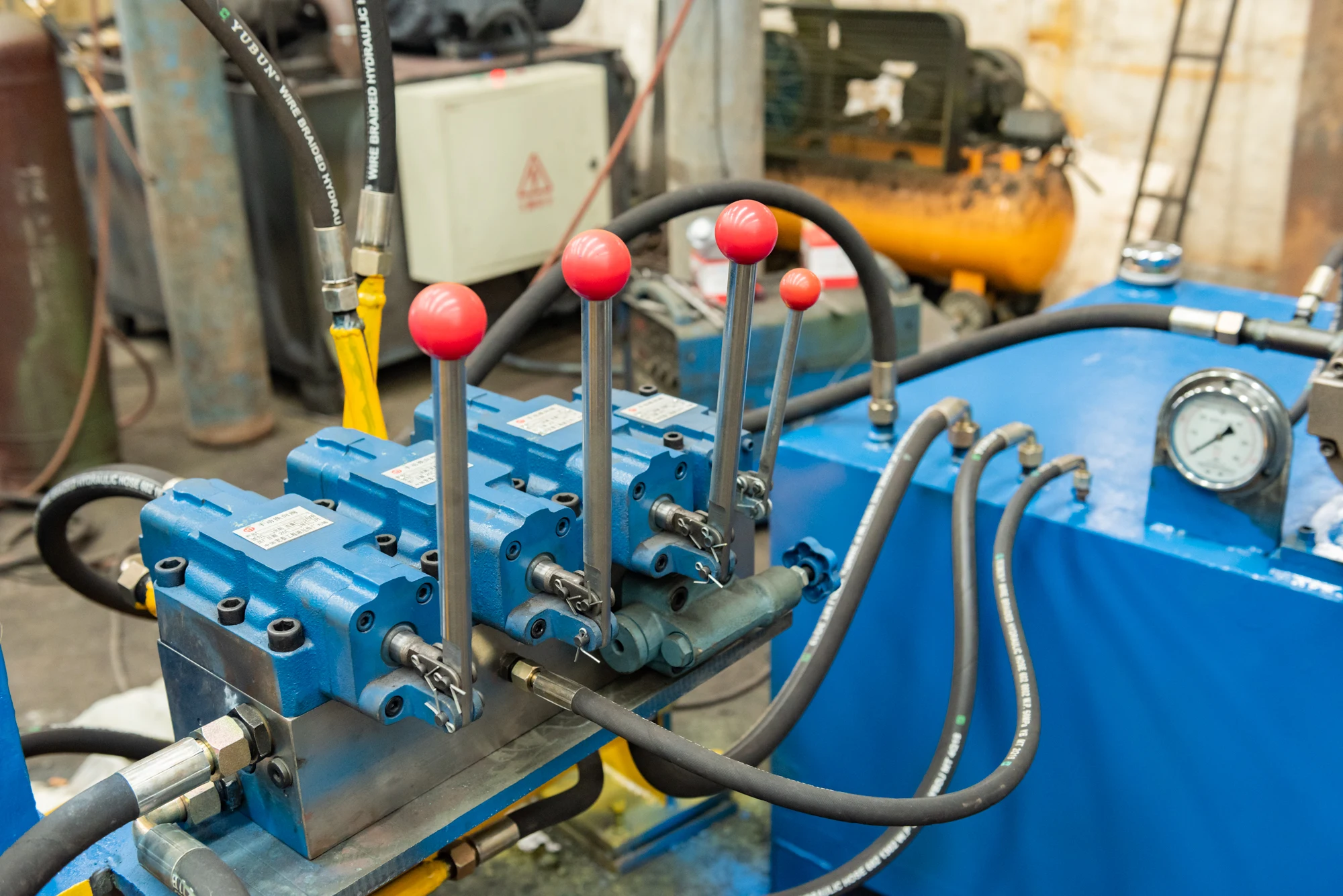 Y81-100 Horizontal Hydraulic Scrap Copper Aluminum Cans Baler Metal Baling Press Machine