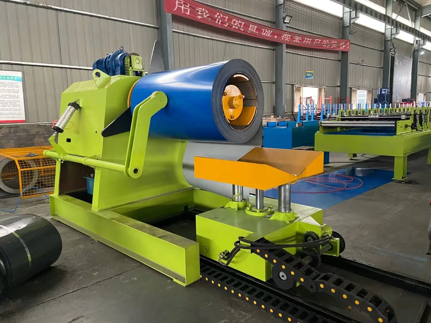 Hydraulic decoiler for roofing sheet machine / tube mill / slitting line