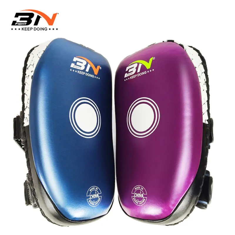 BN Discount Foot Kicking Pads New Style Hand Foot Mitts for Taekwondo Karate Muay Thai MMA Sparring Curved Strike Shield
