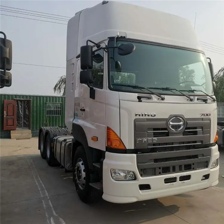 Used condition 6x4 wheels hino700 tractor head hino 700 dump truck