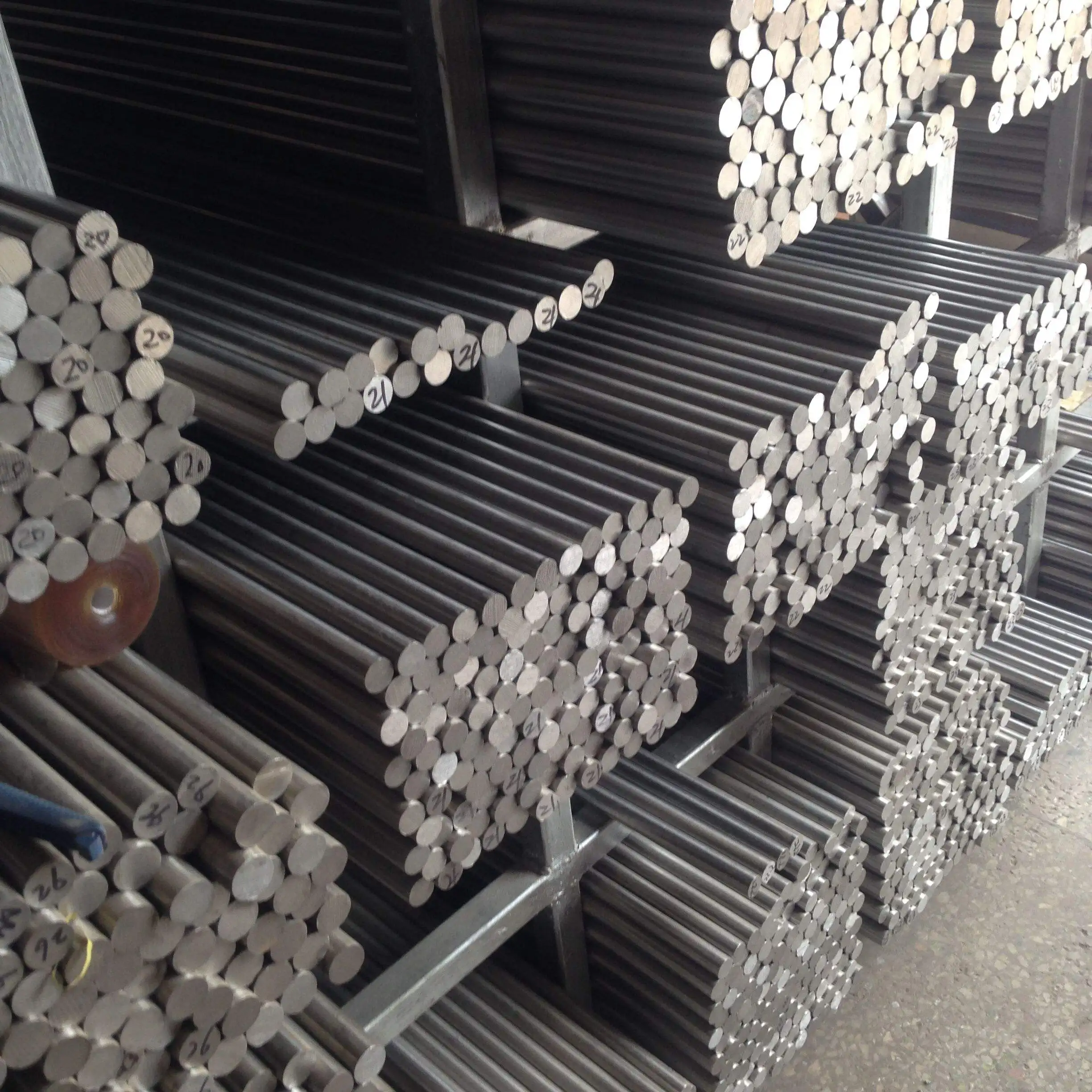 Threaded Rods Stainless Steel X20Cr13 6Mm 7Mm 9Mm 10Mm 20Mm 309 446 304 Bright Stainless Steel Round Bar 430Fr