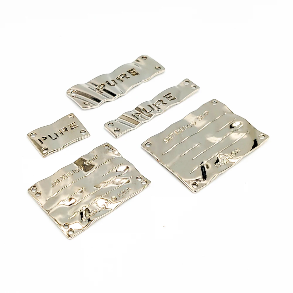 Custom Brand Metal Hanging Chain Loop Coat Collar Alloy Logo Engraved Chain Sewing