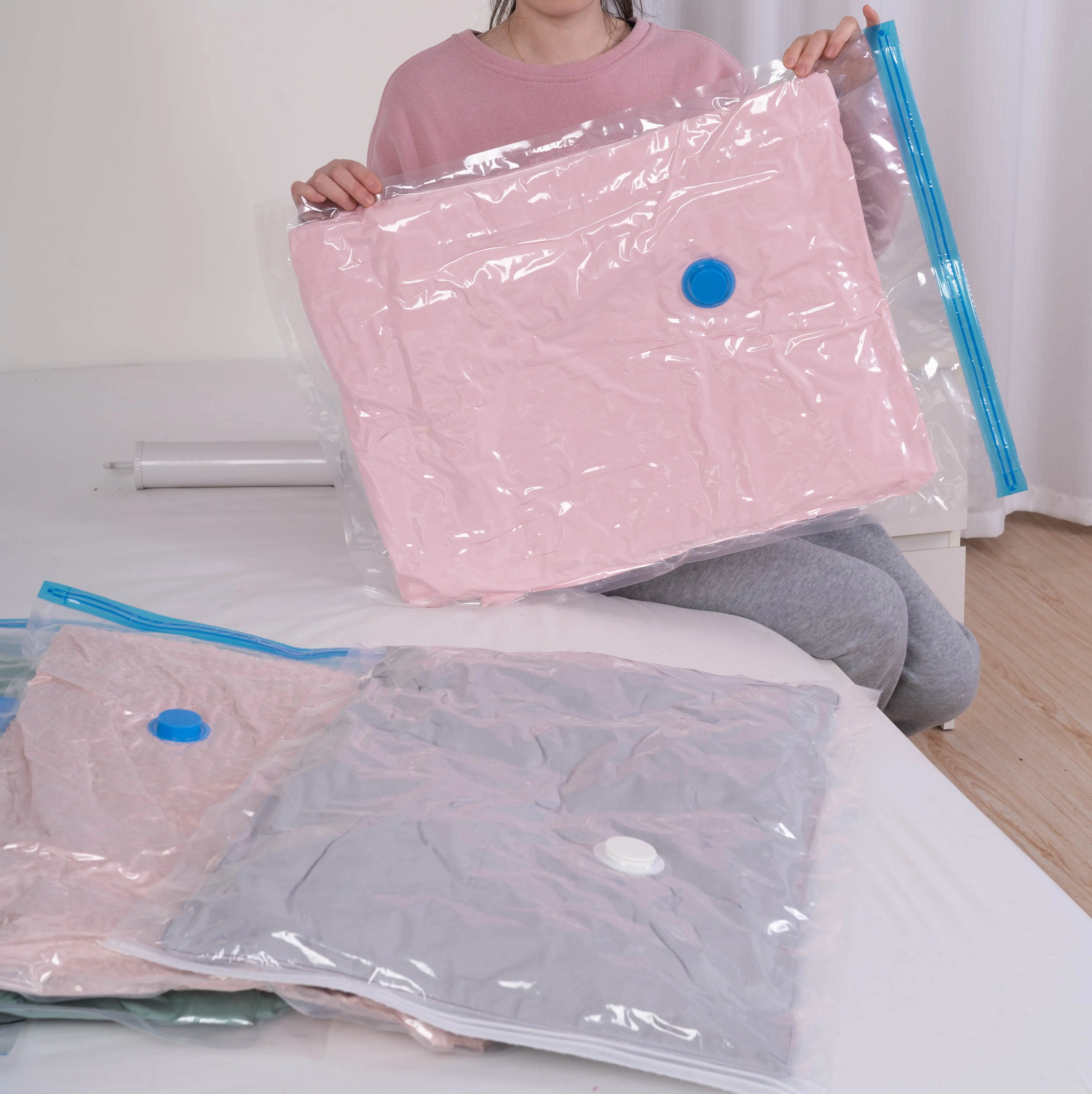 Travel Compression Bag Plastic Clothes Storage Bags Airtight Vacuum Bags for Clothing Store Space Saver Organizer