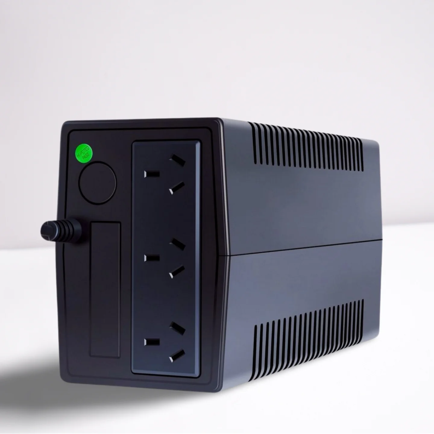 Single Phase UPS Backup Power System UPS SR 800VA Line Interactive UPS with Overvoltage Protection