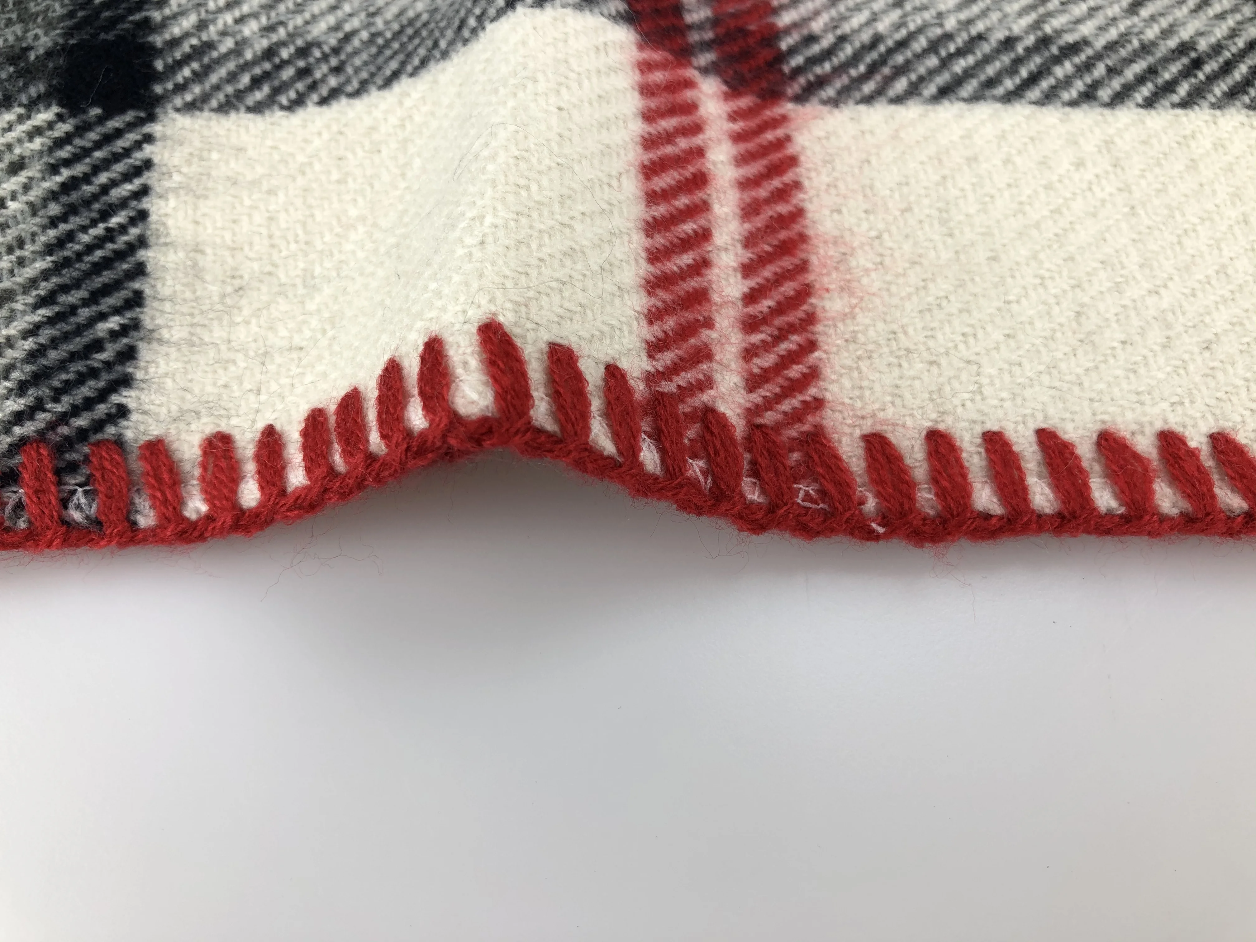 Super Soft Office Nap Shawl Cover Wearable Blanket