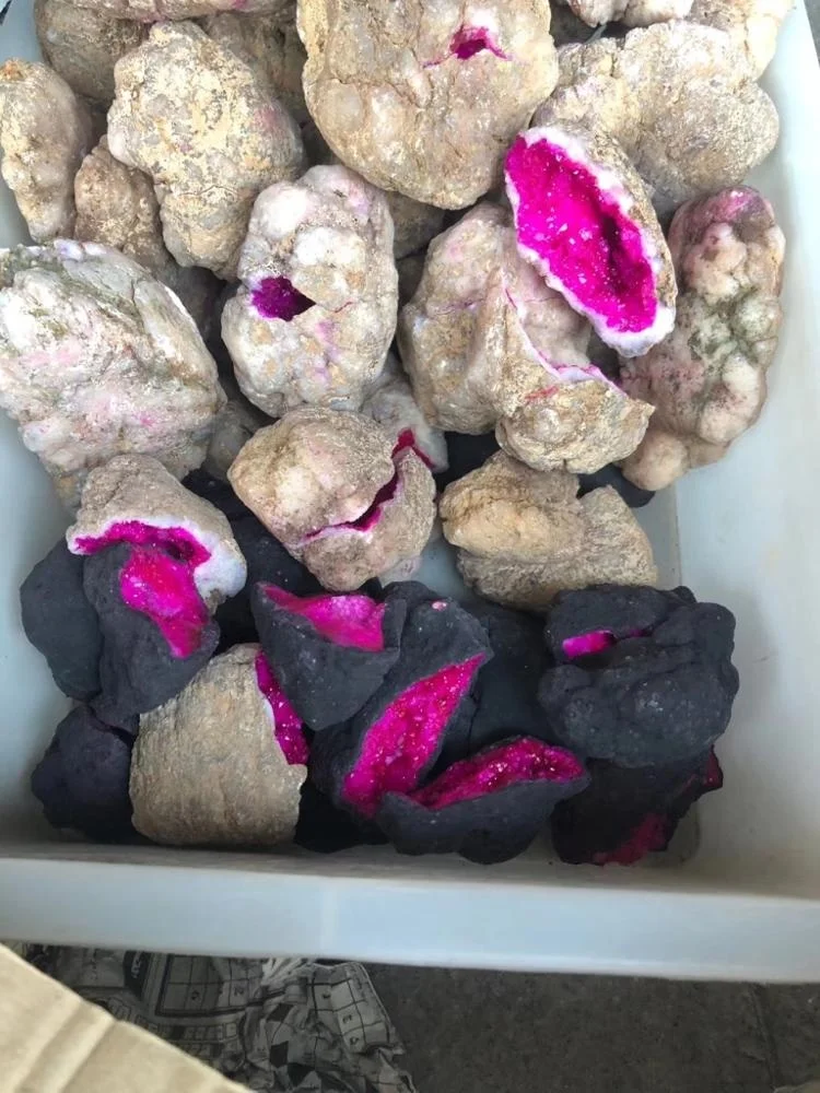 Natural Clear White Crystal Quartz Geode Dyed Small Geode Purple Aura Agate Geode