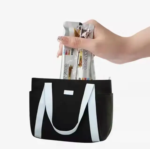 Factory Custom wholesale 15g Delicious Cat Bars Cat Treat Snack Wet Food