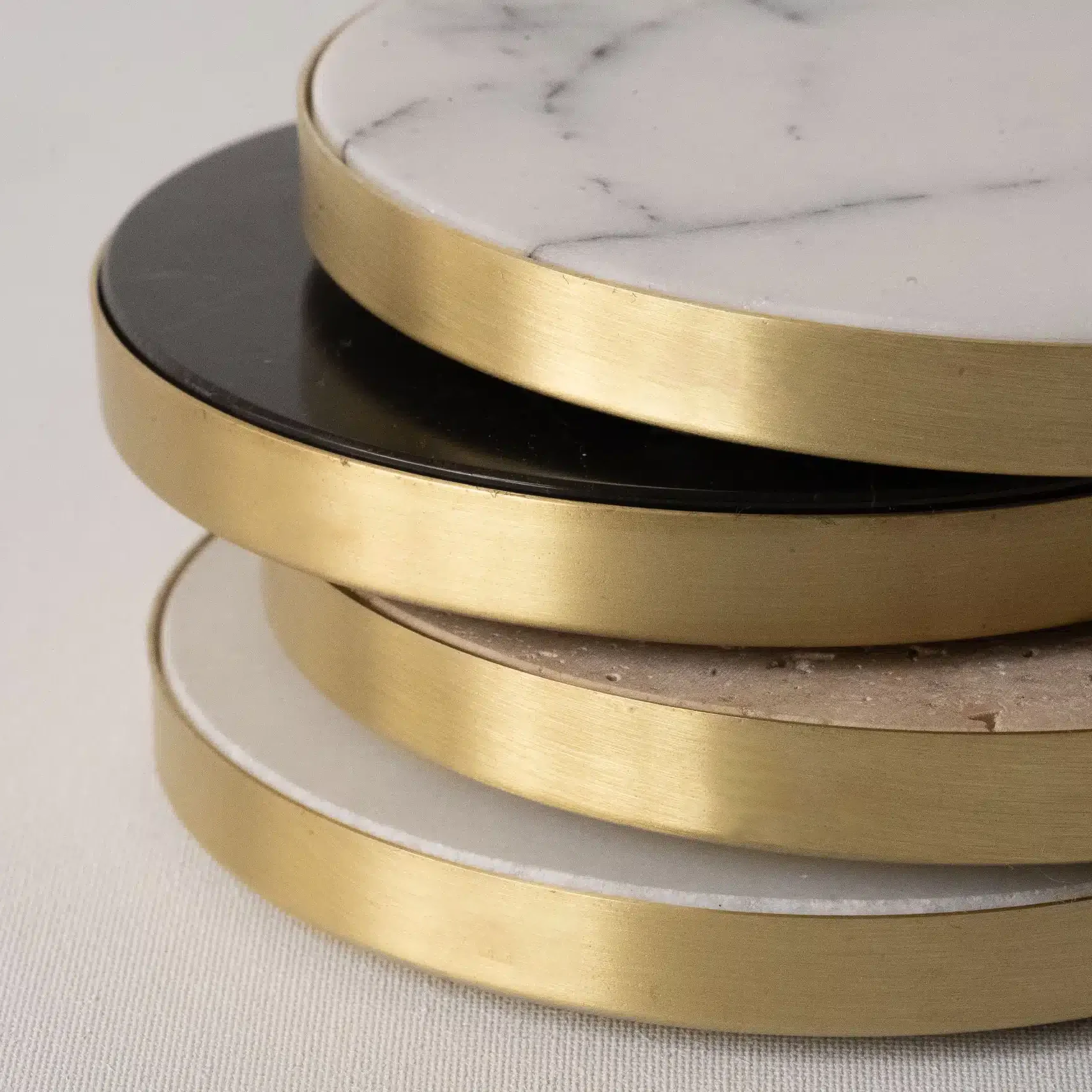 Simple Phnom Penh Round Placemat Coffee Cup Mat Heat Insulation Pad Marble Set of 4 Coasters