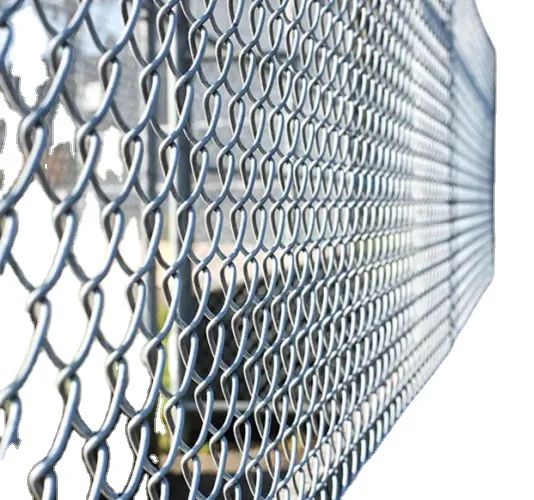 China Good Quality Cheap 2.5mm-3.0mm Hot DIP Galvanized Chain Link Fence Diamond Mesh Fence with Knuckle Twist Edge