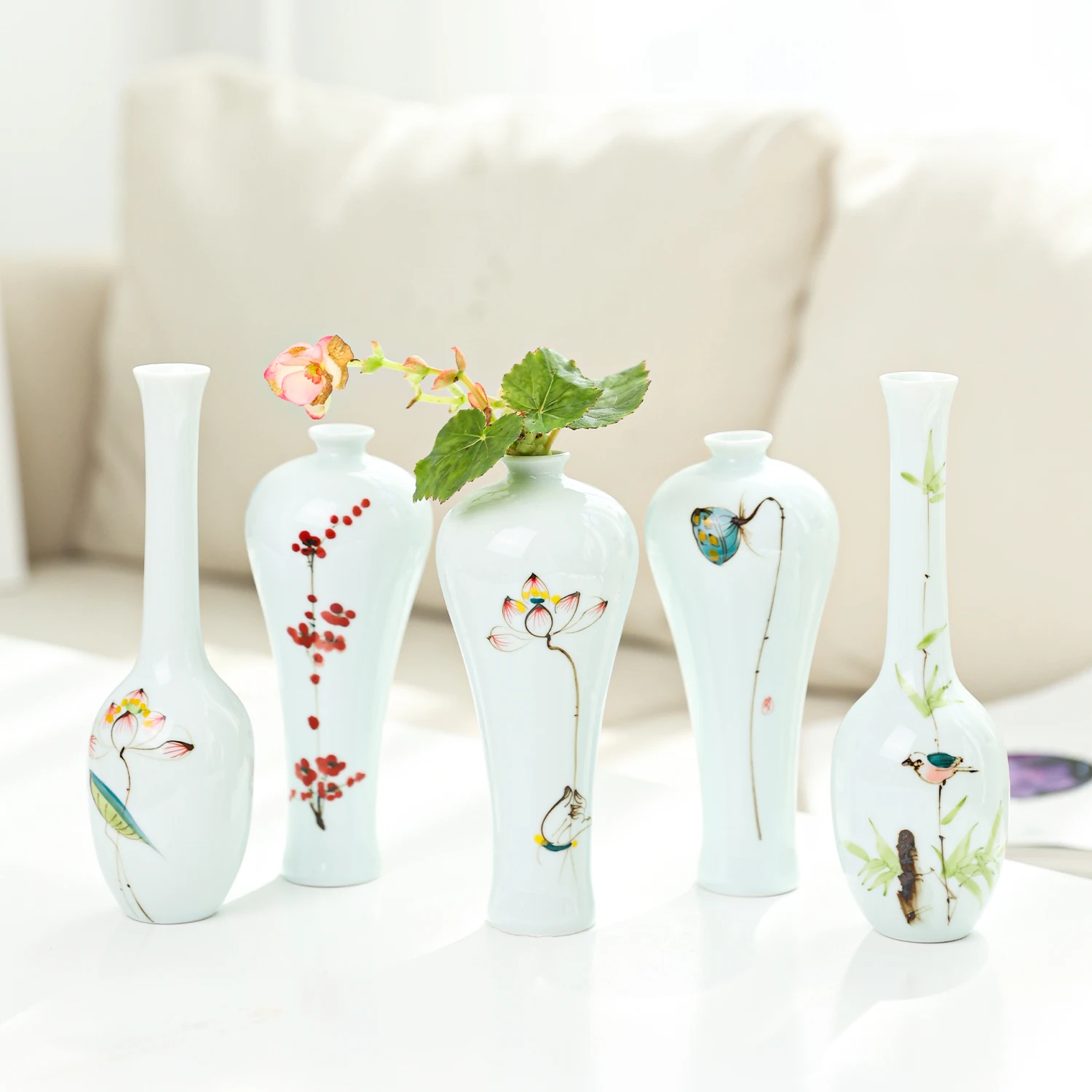 Керамическая ваза Jingdezhen с маленькими китайскими цветами и мини-сухоцветами декоративная для цветочной композиции