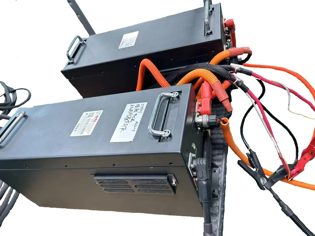 Lifepo4 Battery 12V 50Ah 100Ah 200Ah connect to 12V 300Ah 400Ah 24V 200Ah for Power Backup RV Caravan Marine Trolling