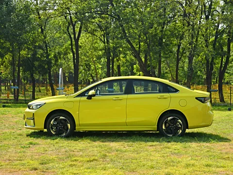 Driving On The Left Beijing EU5 PLUS 2023 R500 Premium Travel Version Range 416km